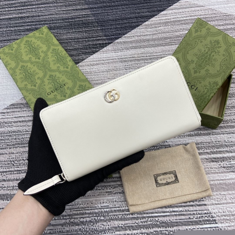 G*u*i wallets & purse